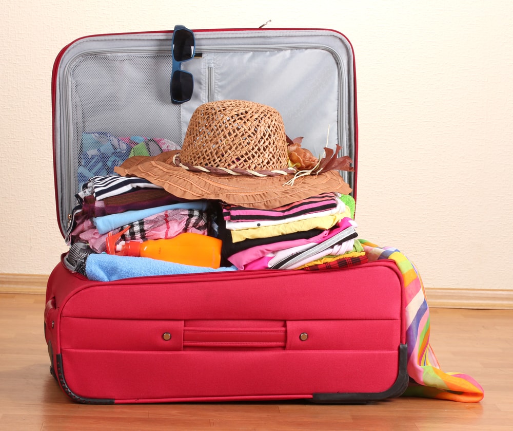 Make a perfect suitcase to Ibiza