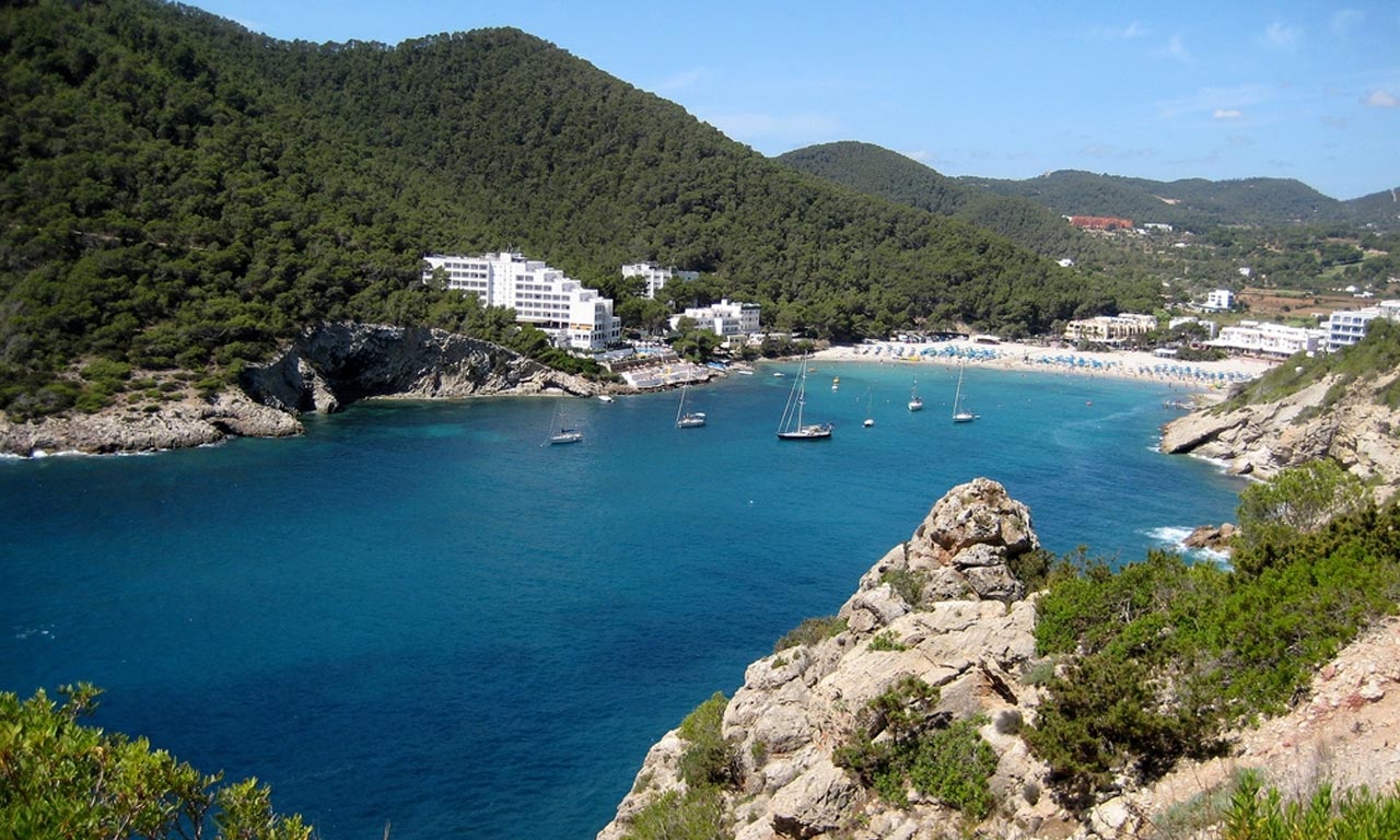 Cala Llonga in Ibiza by boat