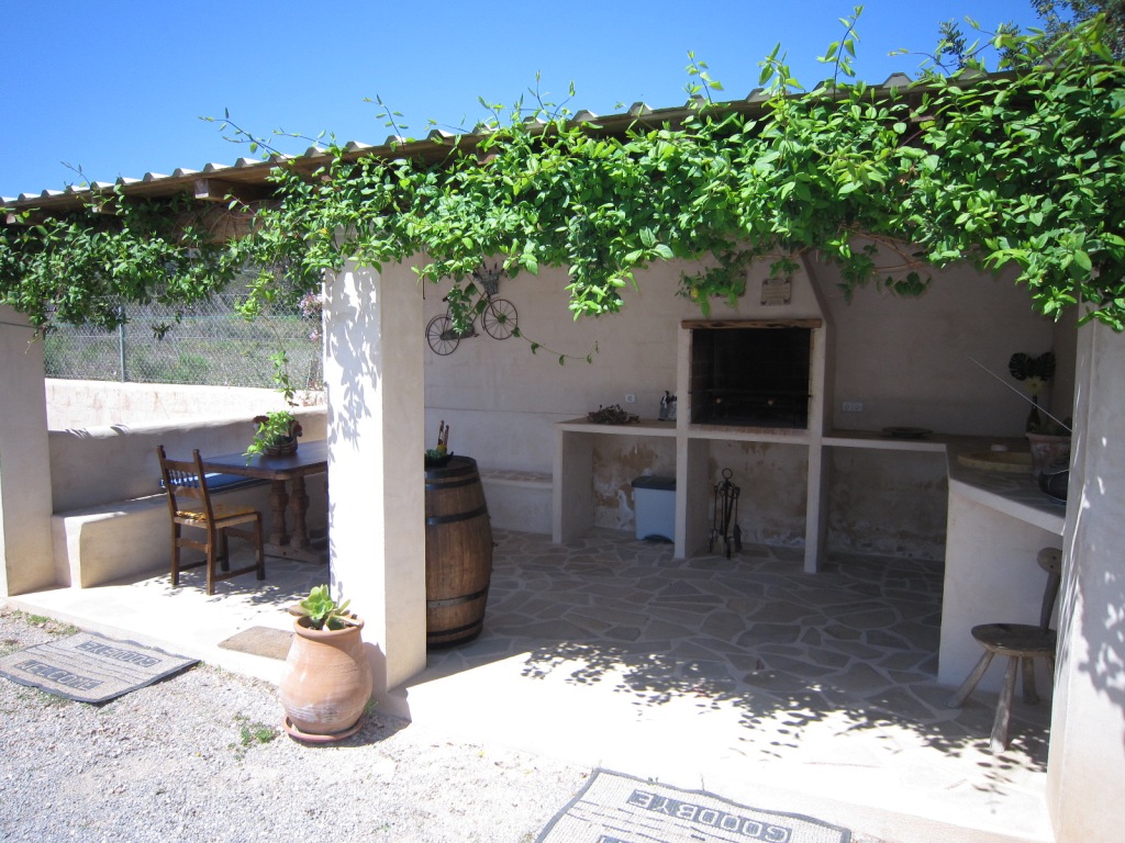 Zona exterior con barbacoa