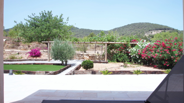 General view of the garden zone