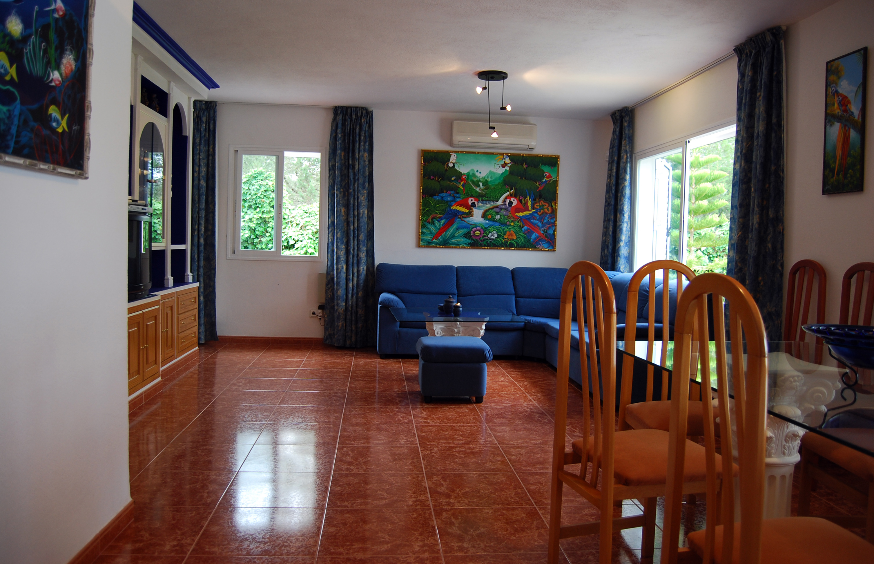 Saln-comedor en una casa en Ibiza